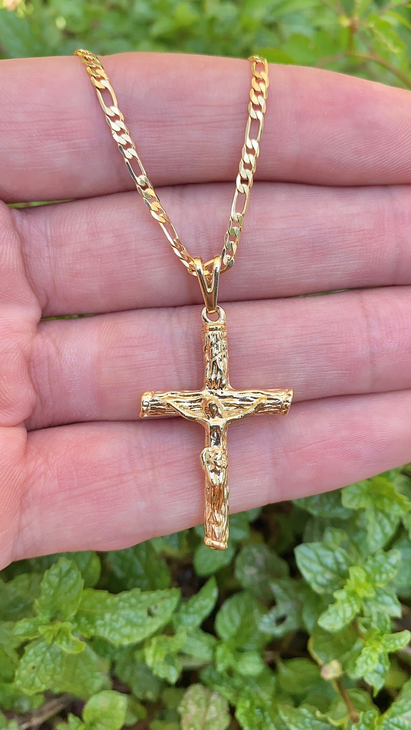 Mens Womens Rustic Cross Necklace 36x23mm Figaro Link Chain