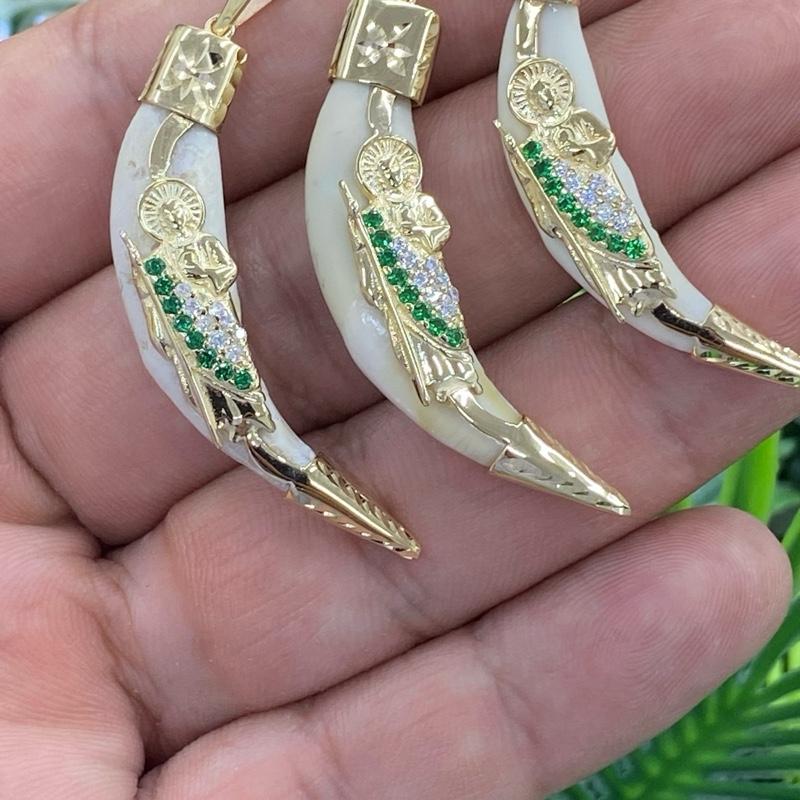 Colmillo de San Judas en Oro 14k Pendant Charm for Mens Womens