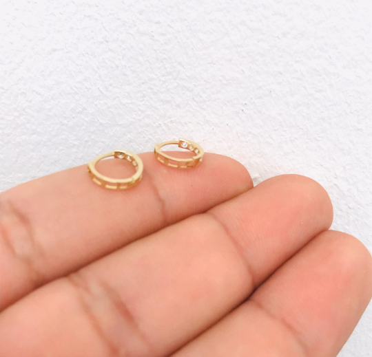 14K Real Yellow Gold Small Dainty Little Huggies For Baby Women Men 9x9mm / CZ Gold Earrings / Aretes Argollas en Oro Real Para Mujer Niñas con Piedras de Zirconia