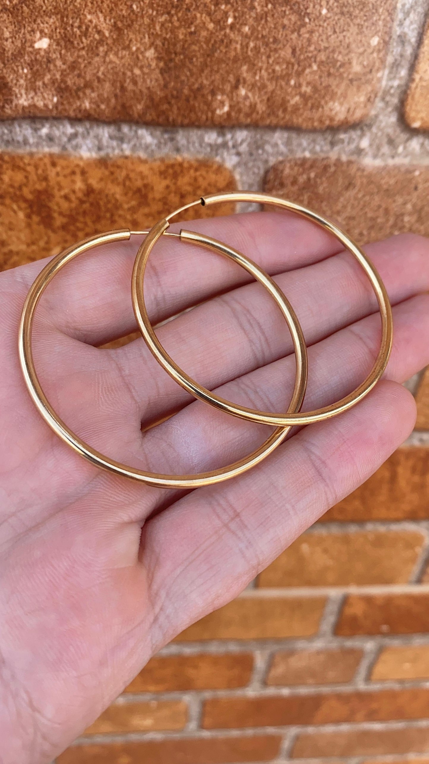 Endless Hoop Earrings 2x2 14K Gold Filled Womens Ladies Argollas Arrecadas de Oro Laminado