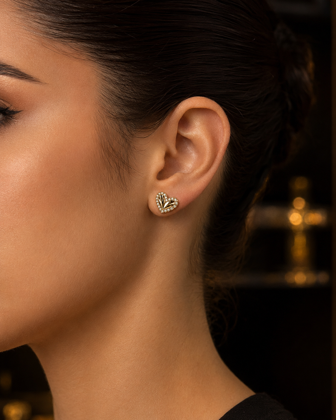 14K yellow Gold Cz Heart Stud Earrings