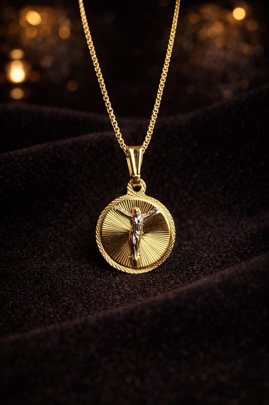 Round Jesus Necklace 17x14mm Box Link Chain 18" for Womens