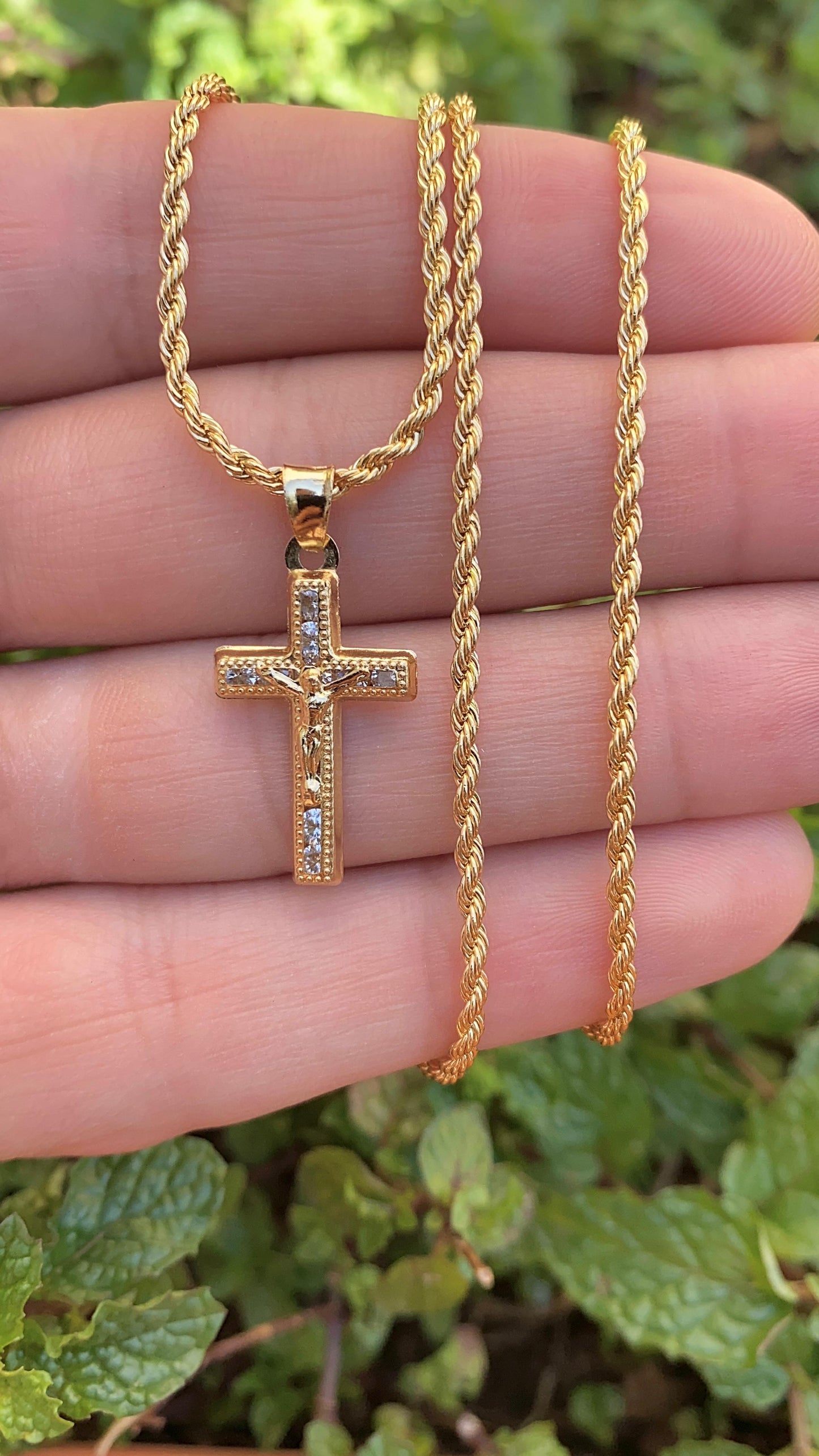 14K Gold Filled CZ Crucifix Pendant Necklace 17" Womens Ladies Girls