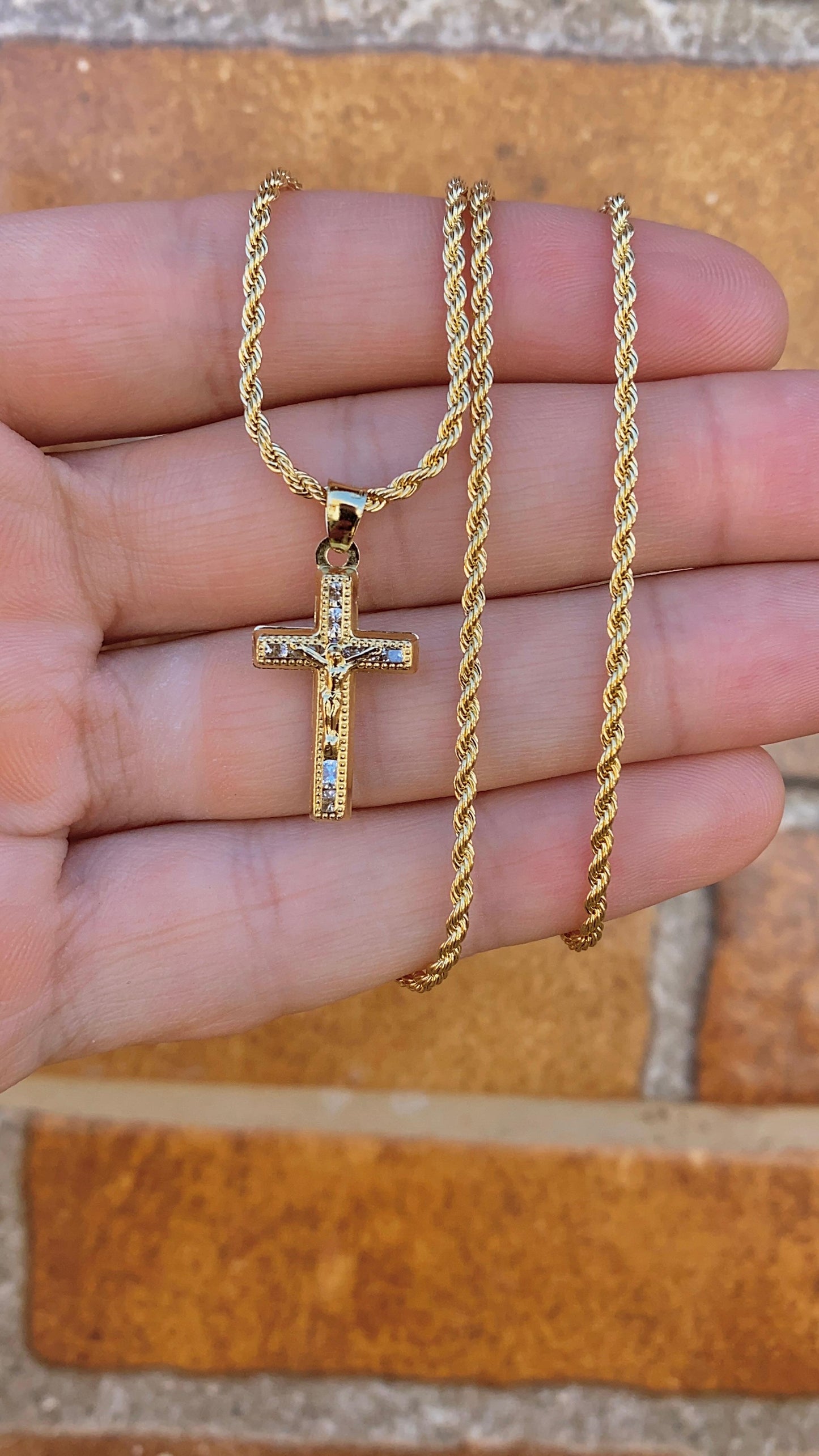 14K Gold Filled CZ Crucifix Pendant Necklace 17" Womens Ladies Girls