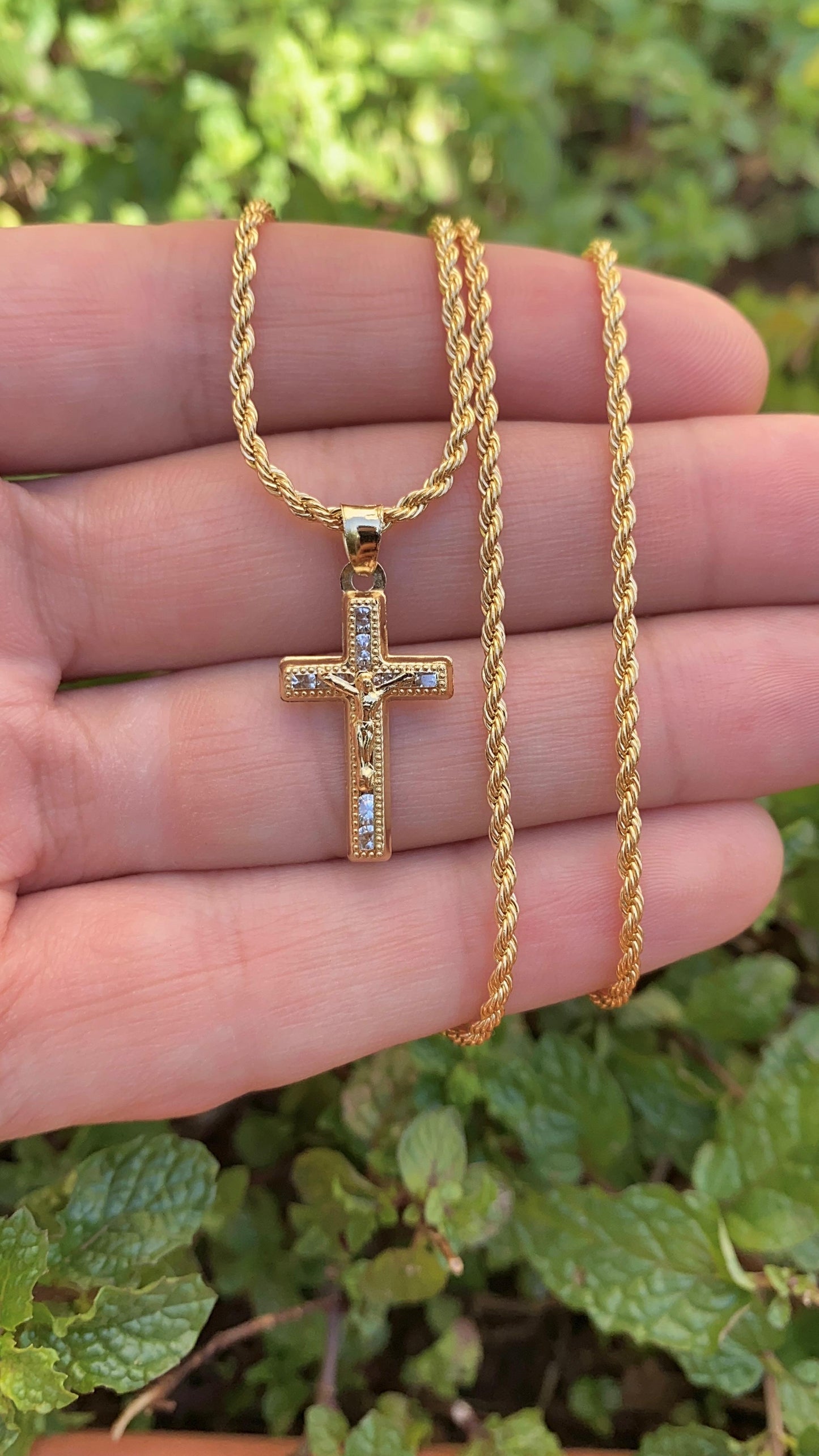 14K Gold Filled CZ Crucifix Pendant Necklace 17" Womens Ladies Girls