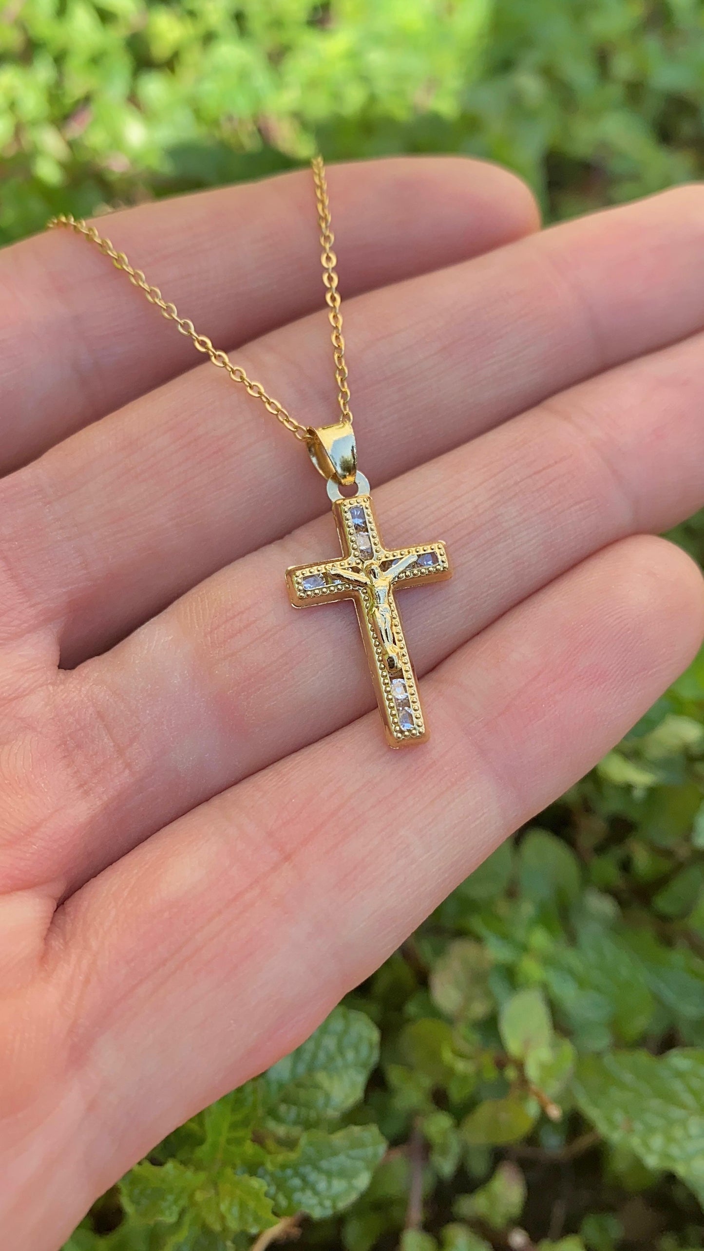 Cross Necklace 17" Cable Link Chain 18K Gold Filled Womens Jewelry Religious