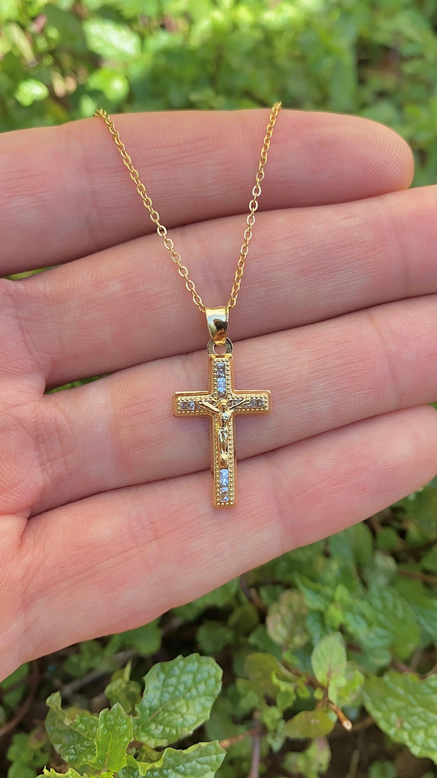 Cross Necklace 17" Cable Link Chain 18K Gold Filled Womens Jewelry Religious