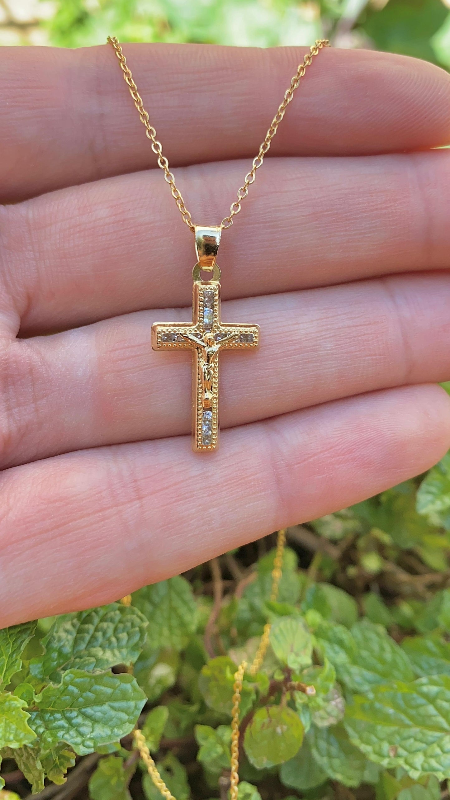 Cross Necklace 17" Cable Link Chain 18K Gold Filled Womens Jewelry Religious