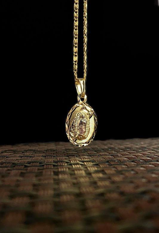 Virgen de Guadalupe Necklace Snaill Chain 20"