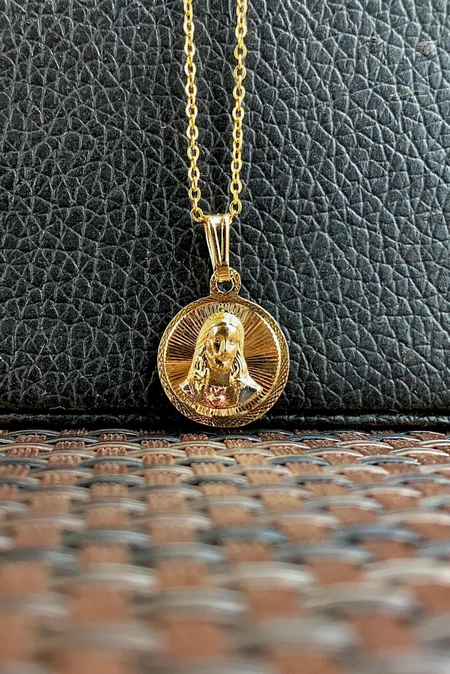 Jesus Sacred Heart Necklace 17"