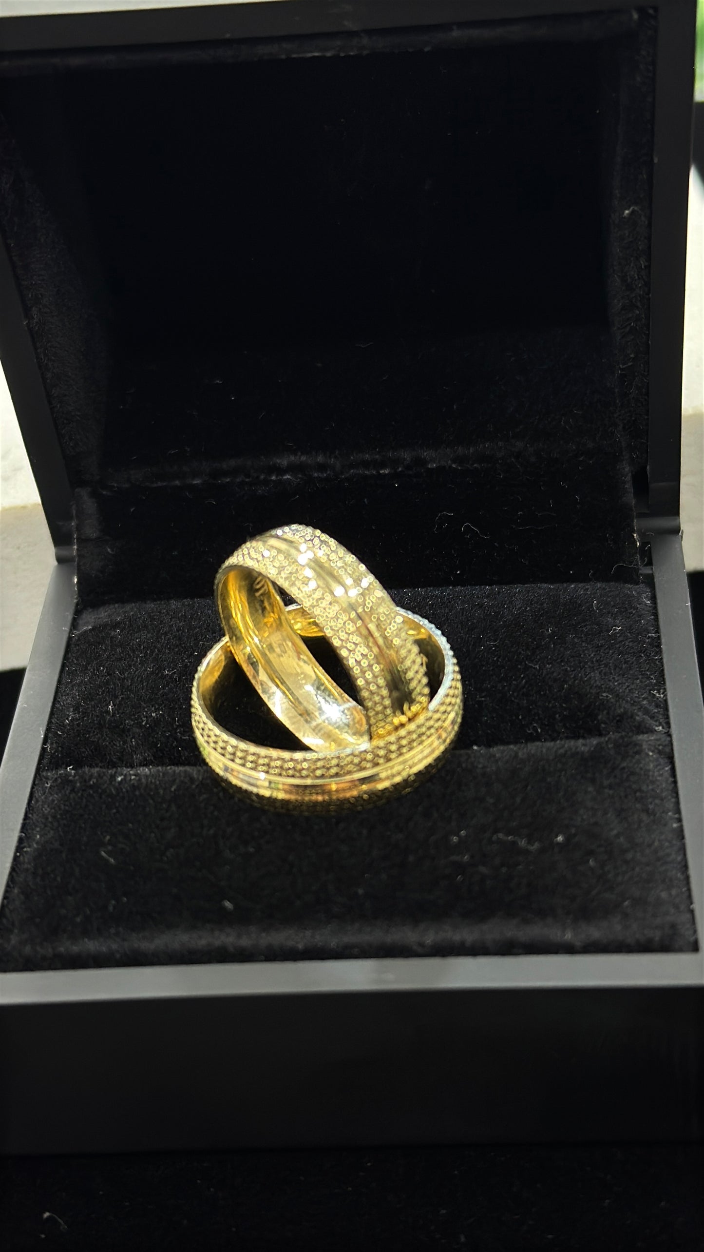 14K Gold Wedding Band Ring for Womens & Mens