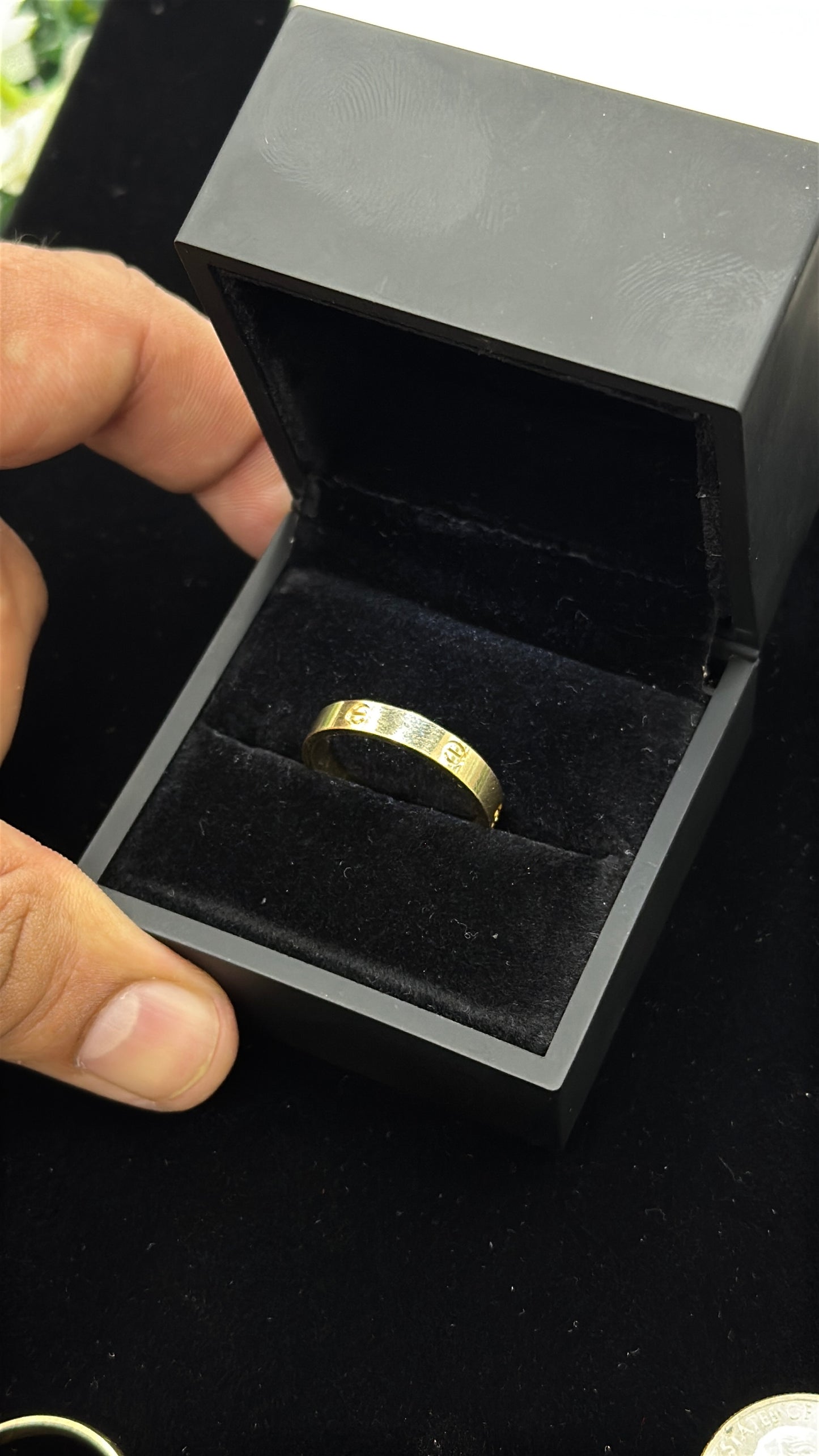 14K Gold Wedding Band Ring Cart for Womens & Mens