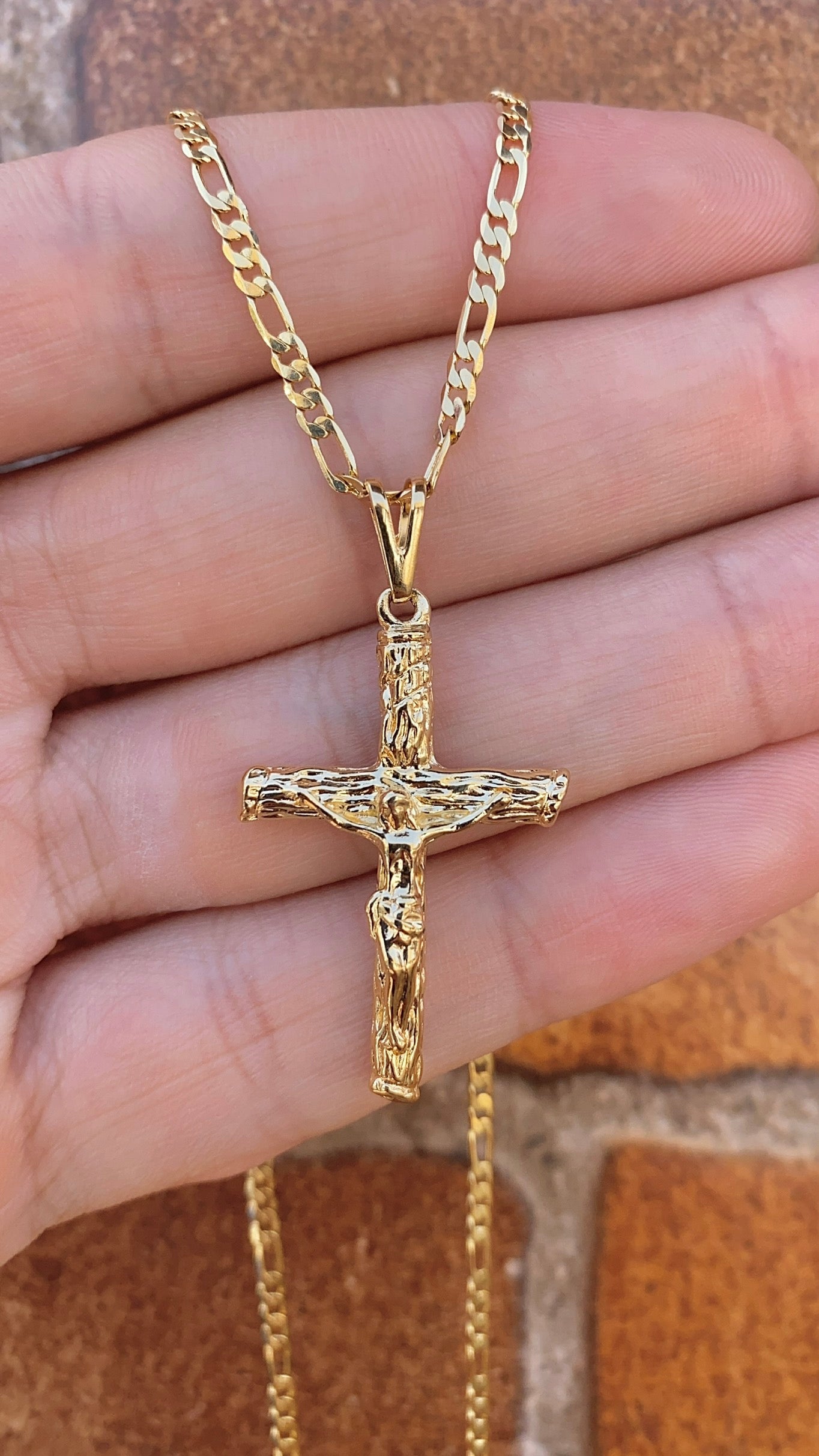 Mens Womens Rustic Cross Necklace 36x23mm Figaro Link Chain