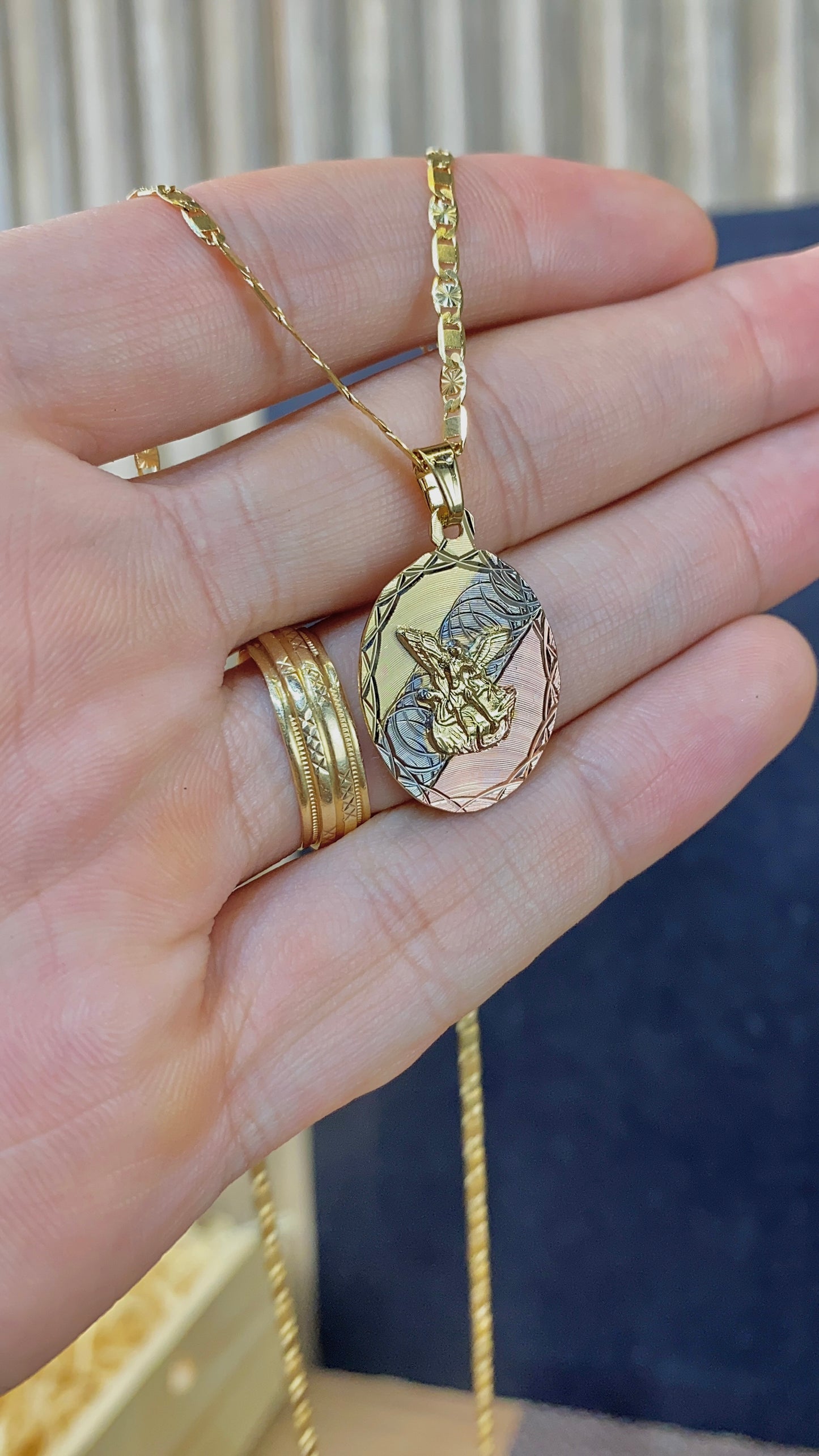 San Miguel Necklace Tri Color Valentino Chain 20" in