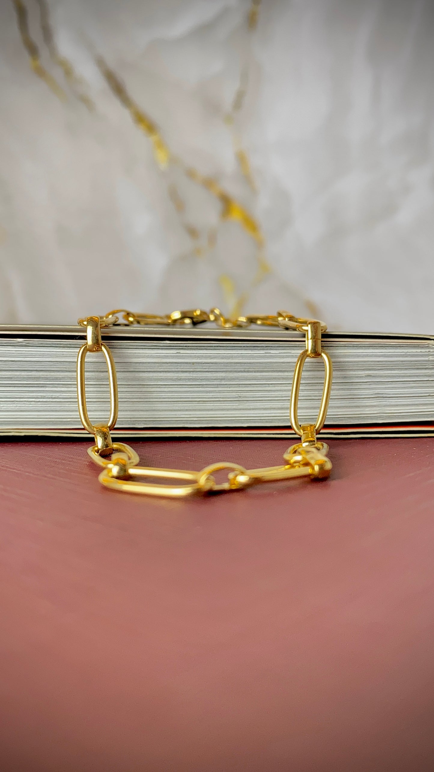 Womens Girls Paper Clip Bracelet 7.5" Fashion