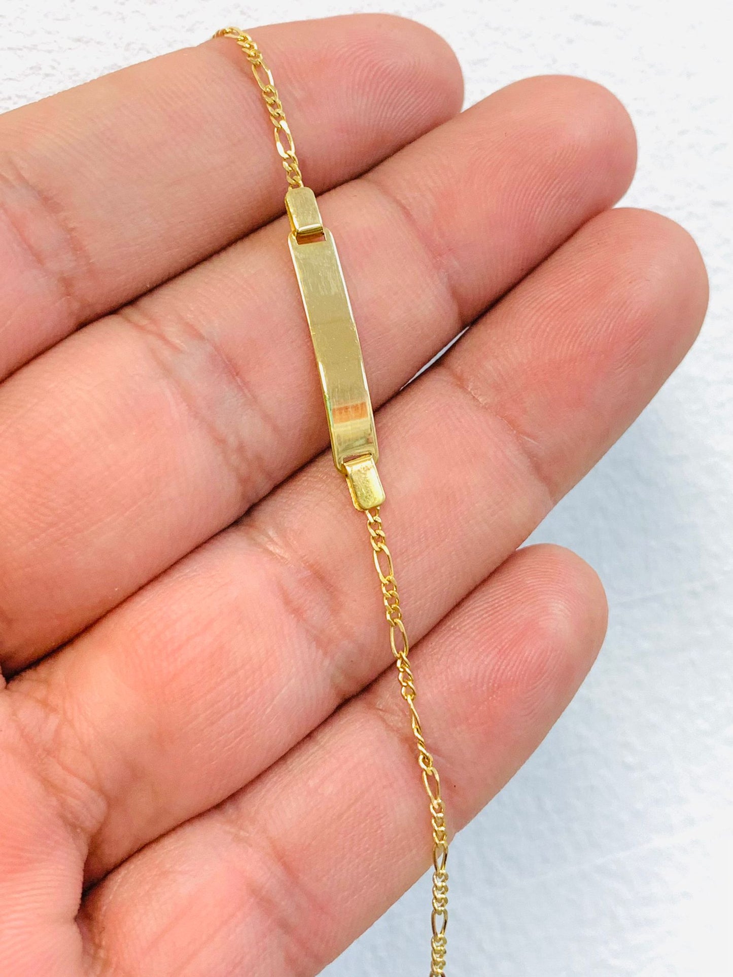 Pulseira de identificação de bebê de ouro amarelo maciço 14K para crianças Joias Figaro Pulseira 6 pol. 