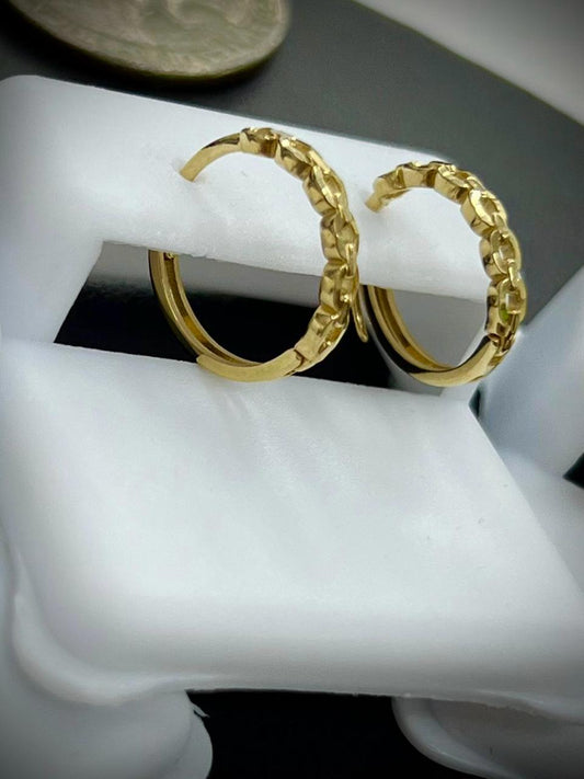 Womens Fashion Huggies Earrings in 14K Yellow Gold Everyday Wear Deign